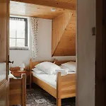 Farma U Mauritzů, 42, Stožec, 38444, Czech Republic Penzion 3*
