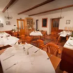 Farma U Mauritzů, 42, Stožec, 38444, Czech Republic Penzion 3*