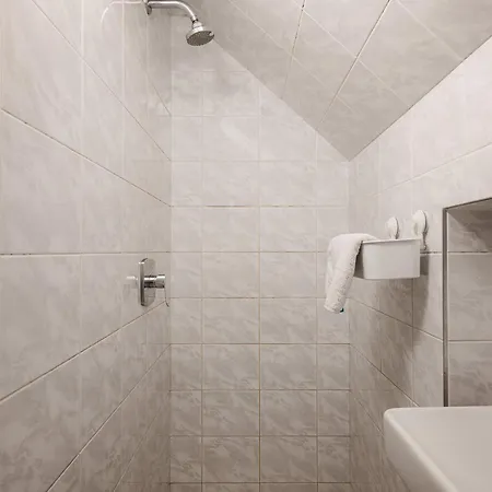 Farma U Mauritzu, 42, Stozec, 38444, Czech Republic Affittacamere 3*
