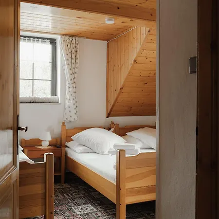 Farma U Mauritzu, 42, Stozec, 38444, Czech Republic Affittacamere 3*